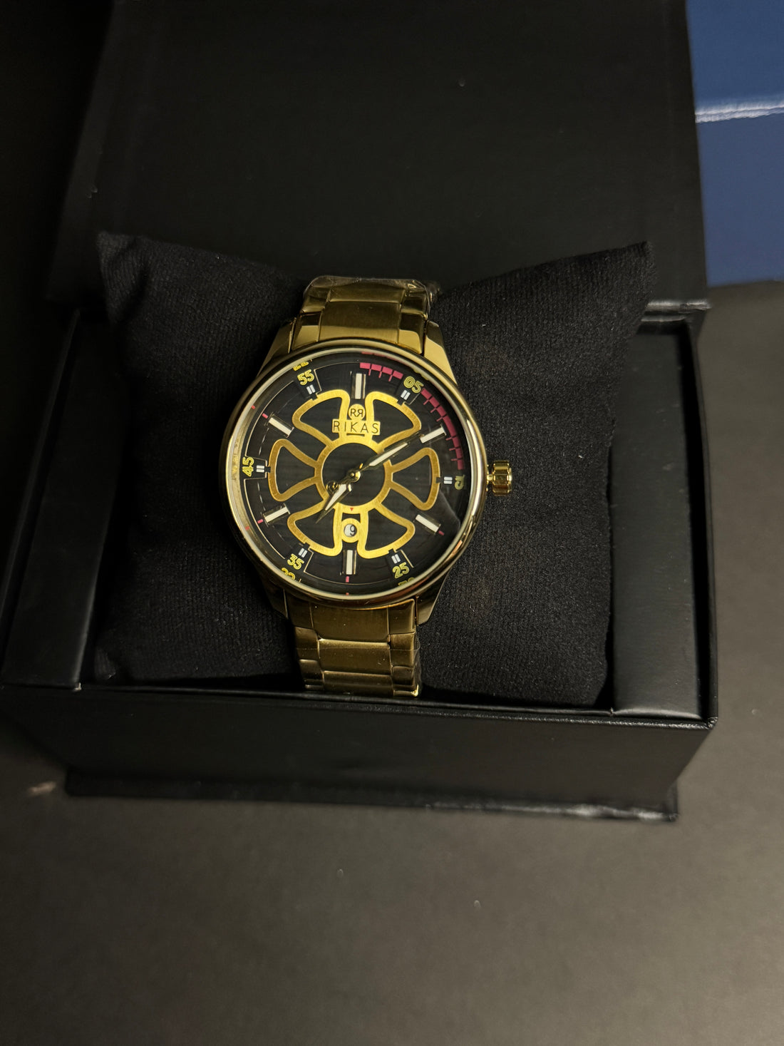 RIKAS MEN'S WATCH